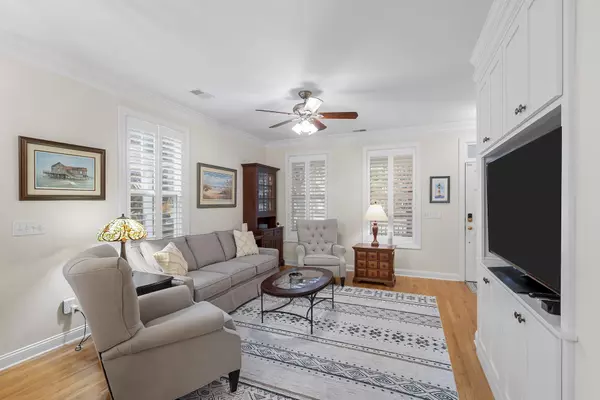 Charleston, SC 29492,2267 Daniel Island Dr