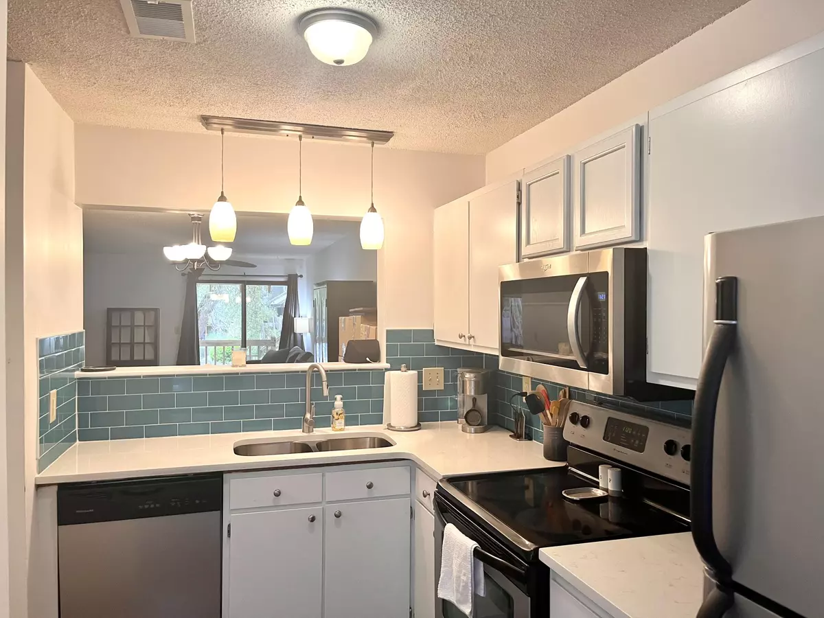 Mount Pleasant, SC 29464,1130 Silent Harbor Ct #F