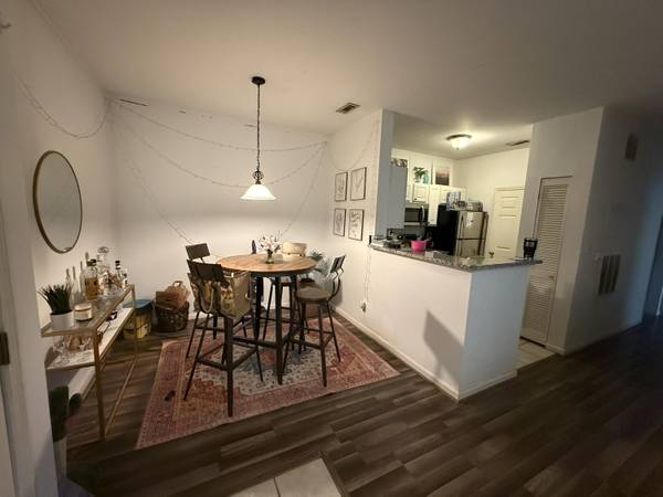 Mount Pleasant, SC 29464,1600 Long Grove Dr #226