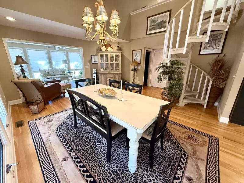 755 Summerwind Cir, Edisto Island, SC 29438