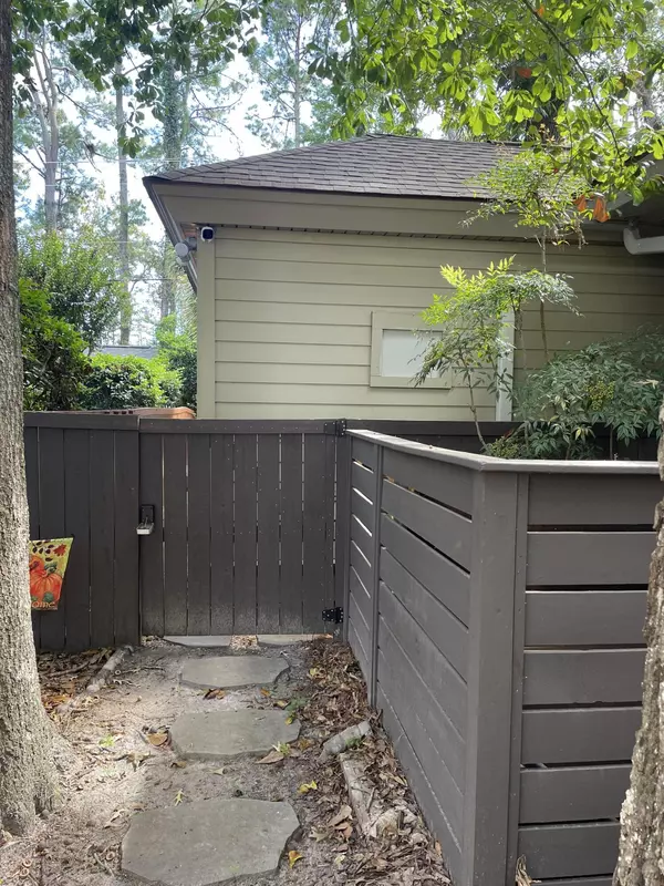 Mount Pleasant, SC 29464,1255 Oldwanus Dr #A