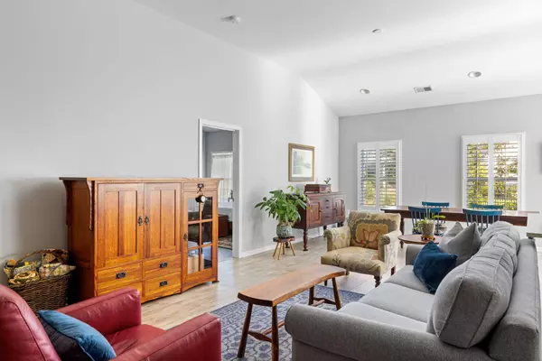 Johns Island, SC 29455,1069 Pigeon Pt