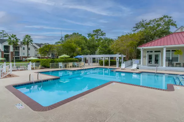 2011 N. Highway 17 #2200 O, Mount Pleasant, SC 29466