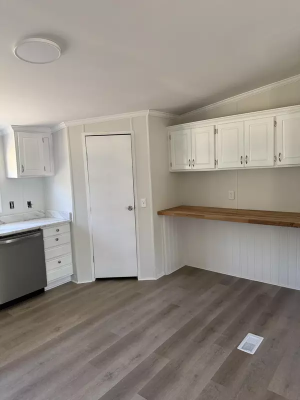 Orangeburg, SC 29115,109 Hillock Ct