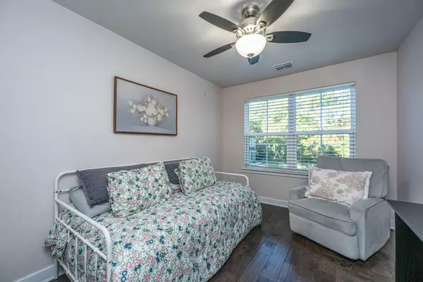 Summerville, SC 29485,109 Queen Palm Ct