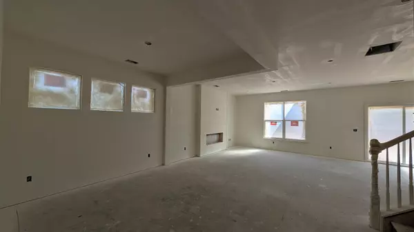 Ridgeville, SC 29472,206 Palfrey Dr