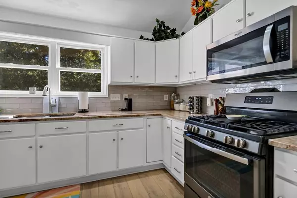 Edisto Island, SC 29438,8838 Palmetto Rd