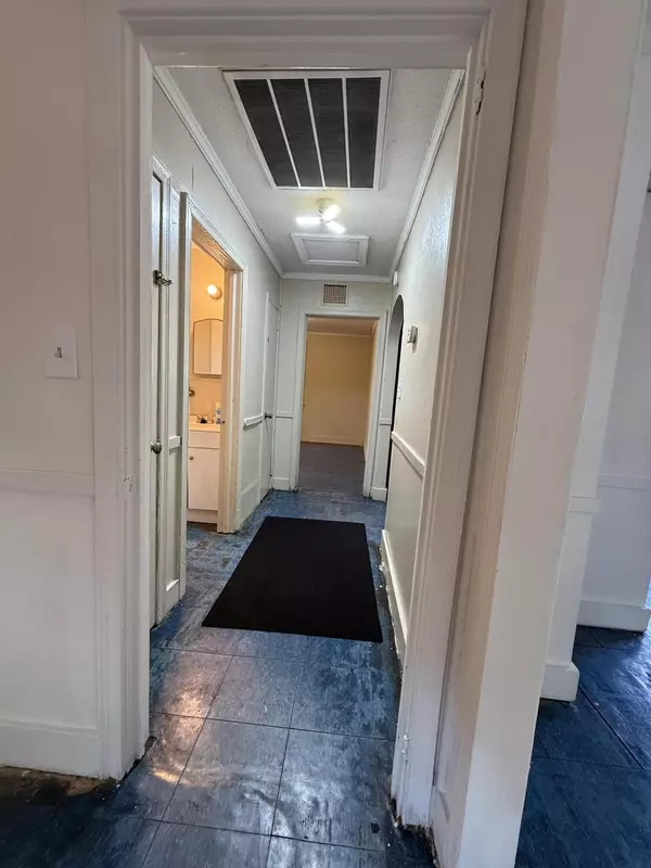 Charleston, SC 29407,715 Yew St