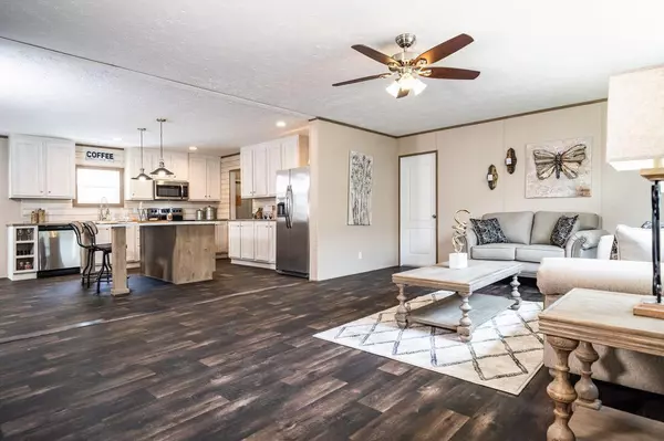 Saint Stephen, SC 29479,261 Tiger Lily Ln