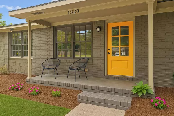 1320 Bresee St, Charleston, SC 29412