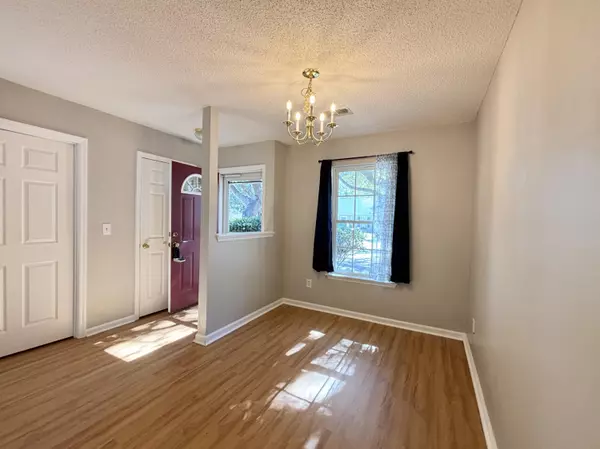 Charleston, SC 29412,1294 Apex Ln