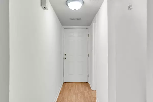 Mount Pleasant, SC 29464,221 Heritage Cir