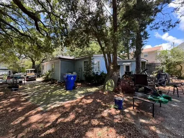 Mount Pleasant, SC 29464,202 Greenwich St