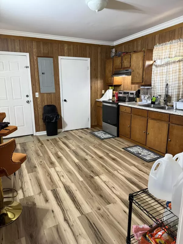 Walterboro, SC 29488,1816 Wichman St