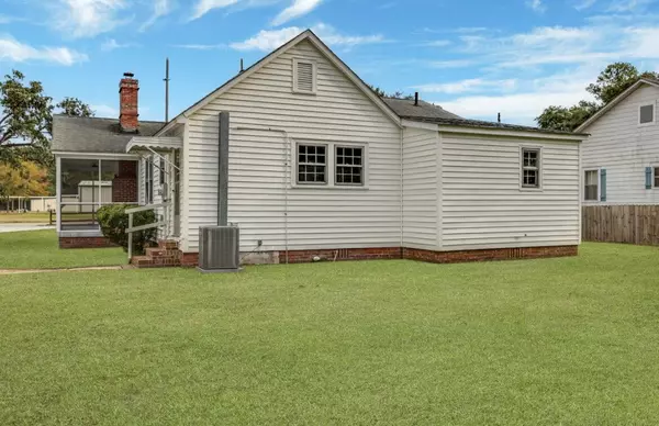 Moncks Corner, SC 29461,111 S Live Oak Dr