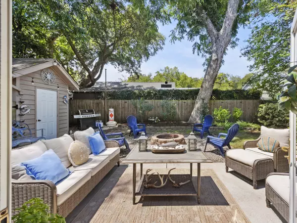 Mount Pleasant, SC 29464,1489 Kinloch Ln