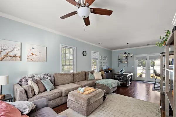 Summerville, SC 29483,201 Pimpernel St