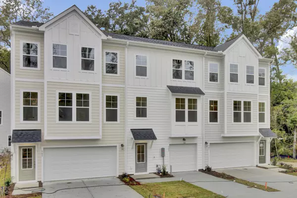 430 Caledon Ct, Johns Island, SC 29455