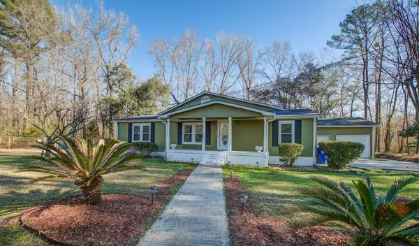 756 Seaman Ln, Johns Island, SC 29455