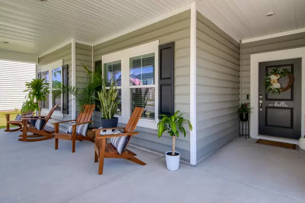 Summerville, SC 29485,166 Paddle Boat Way