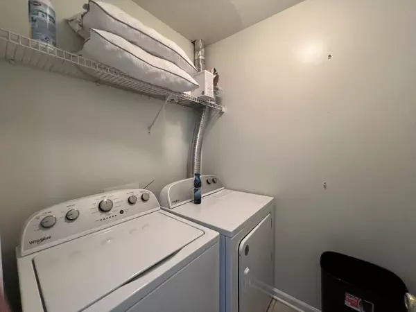 North Charleston, SC 29406,8064 Shadow Oak Dr