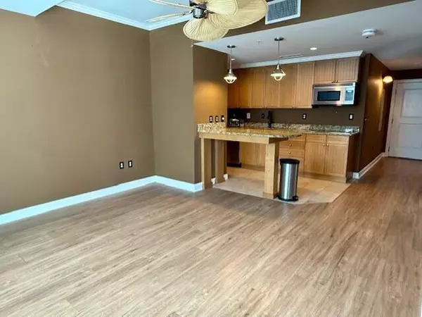 Isle Of Palms, SC 29451,5804 Palmetto Dr #A-404