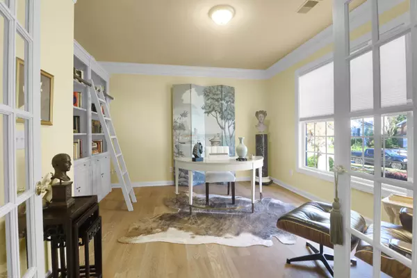 Mount Pleasant, SC 29466,1596 Oakhurst Dr