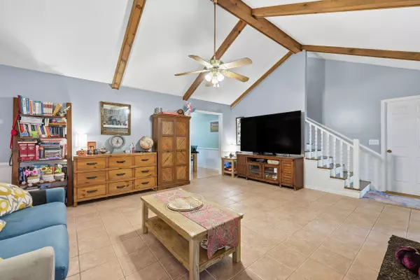 Goose Creek, SC 29445,122 Southwold Cir