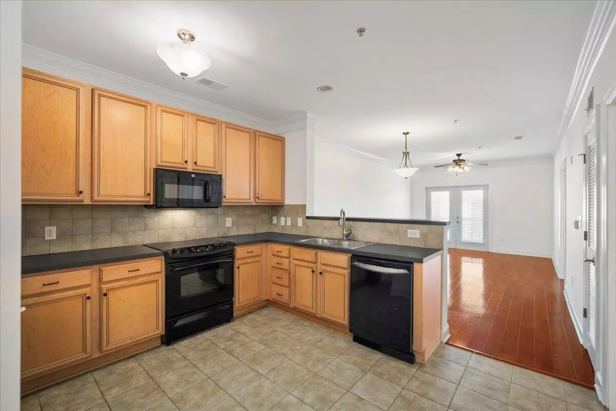 Charleston, SC 29414,2244 Ashley Crossing Dr #1236