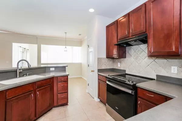 Goose Creek, SC 29445,614 Parkwood Dr