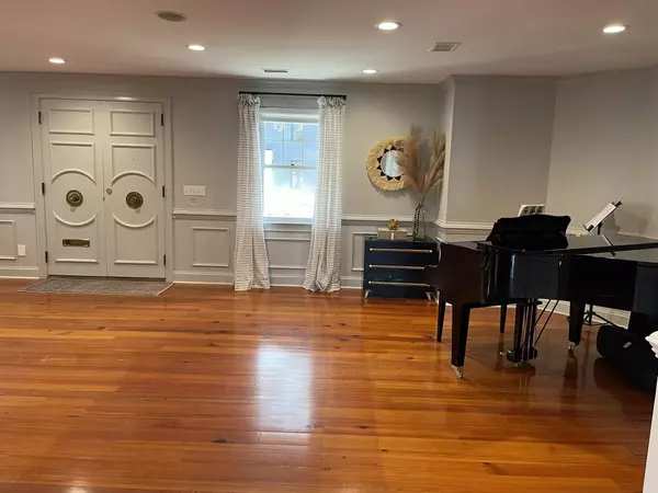 Mount Pleasant, SC 29464,5 Pierates Cruz