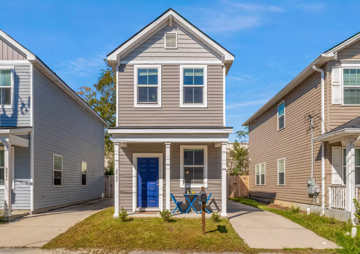 North Charleston, SC 29405,2042 Arbutus Ave