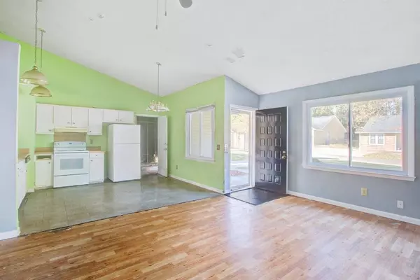 Summerville, SC 29486,114 Tennyson Way