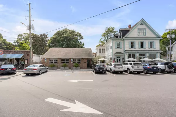 Mount Pleasant, SC 29464,1500 Old Village Dr