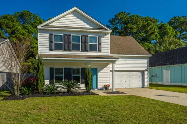 447 Sablewood Dr, Huger, SC 29450