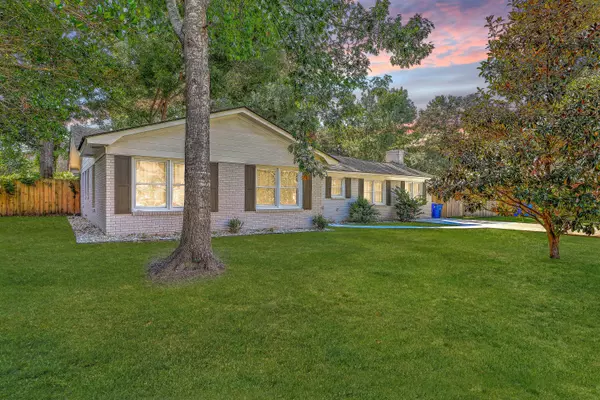 Charleston, SC 29414,2477 Swallow Dr