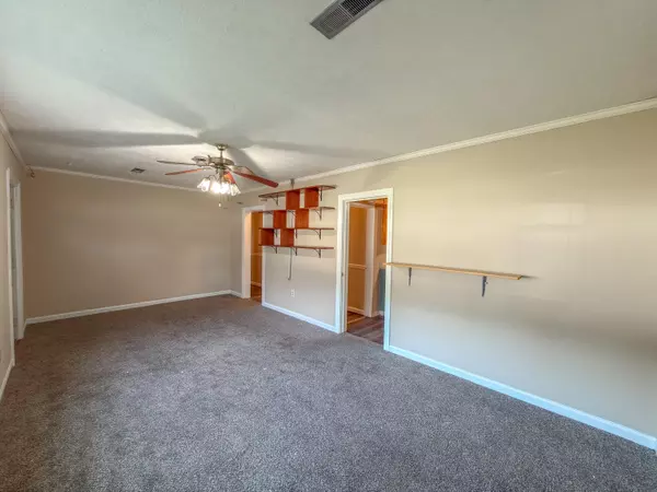 Goose Creek, SC 29445,211 Pineview Dr