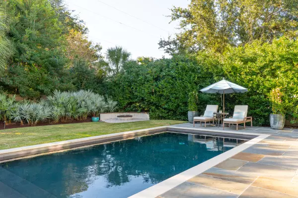 Mount Pleasant, SC 29464,72 Jane Jacobs St