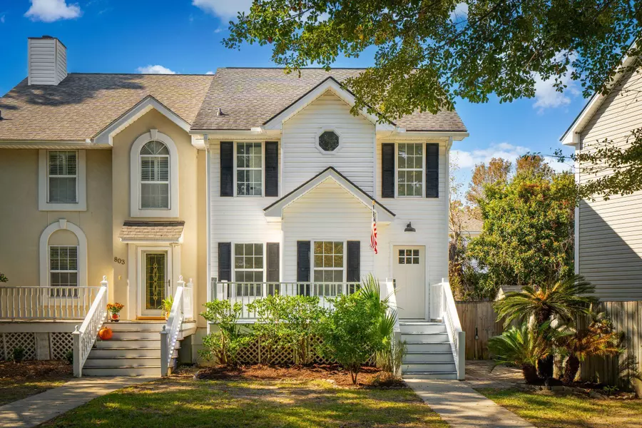 805 Harbor Place Dr, Charleston, SC 29412