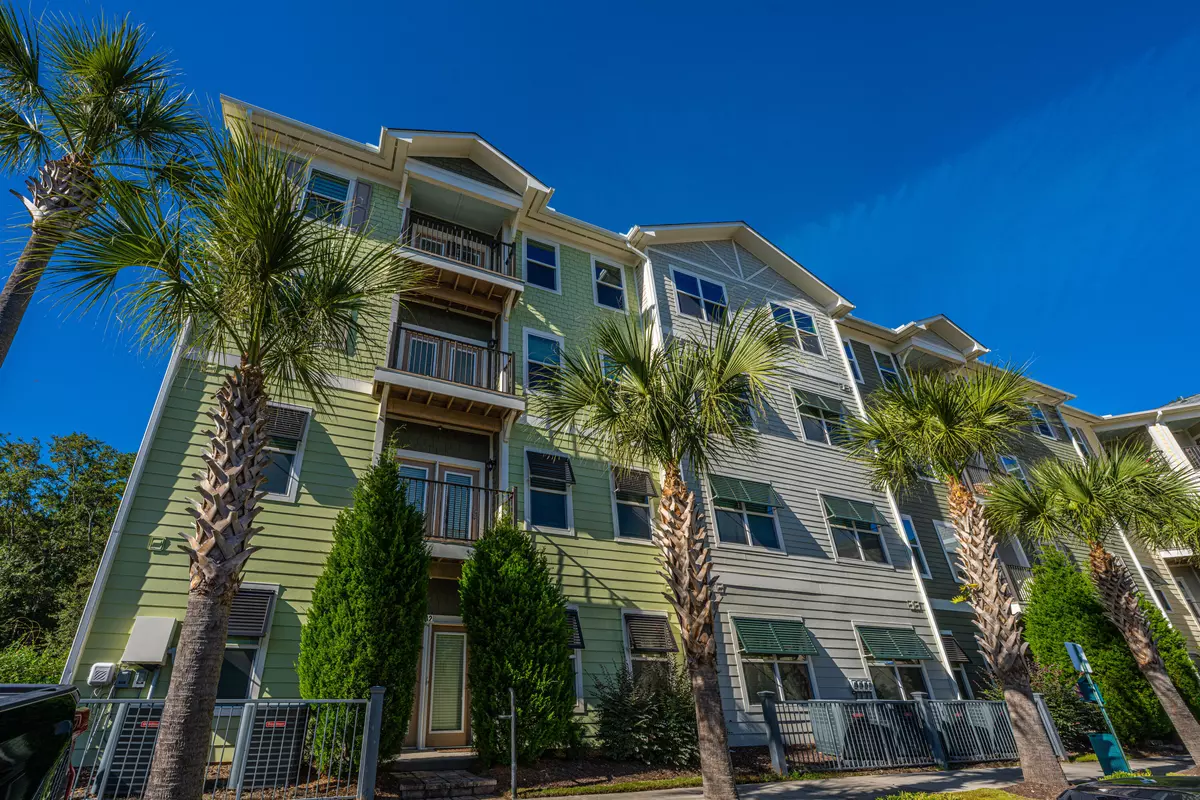 Hanahan, SC 29410,7402 Bowen Corner Ave