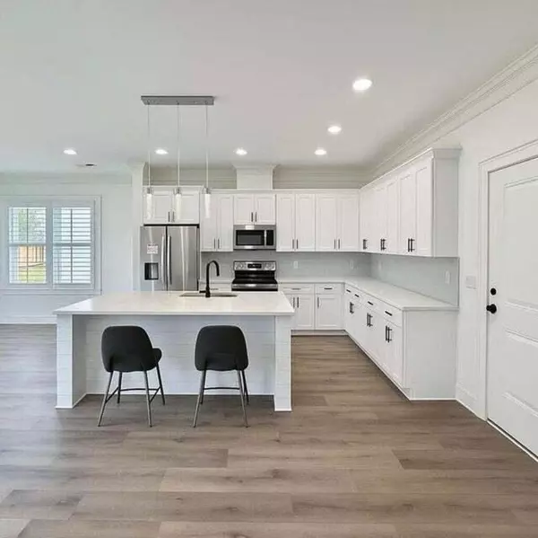 North Charleston, SC 29406,1904 Gumwood Blvd