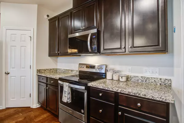 Summerville, SC 29486,408 Northern Red Oak Dr Dr