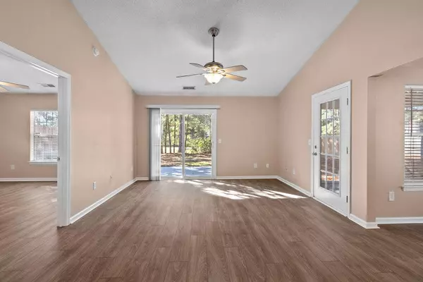 Hanahan, SC 29410,7348 Suncatcher Dr