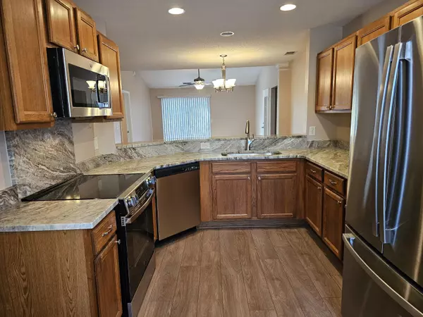 Hanahan, SC 29410,7348 Suncatcher Dr