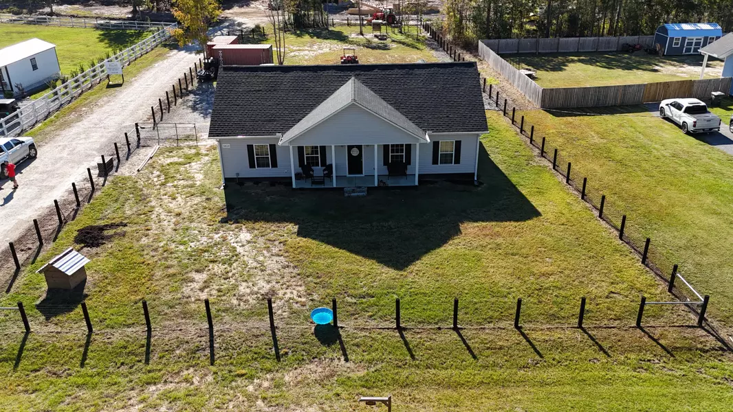 2823 Old Gilliard Rd, Holly Hill, SC 29059