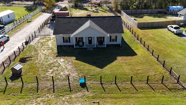 2823 Old Gilliard Rd, Holly Hill, SC 29059