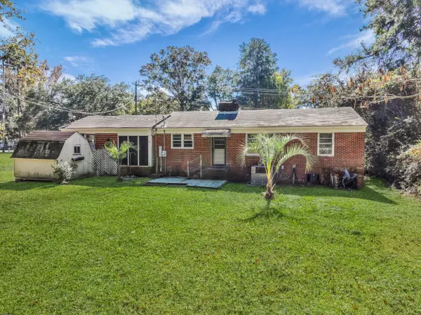 Cottageville, SC 29435,11575 Cottageville Hwy