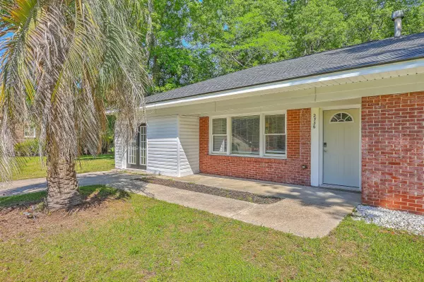 North Charleston, SC 29406,2736 Shadow Ln