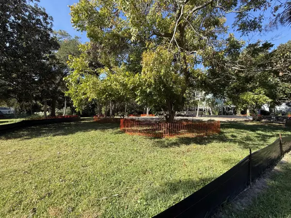 23 22nd Ave, Isle Of Palms, SC 29451