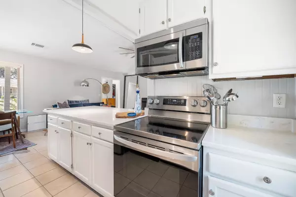 Mount Pleasant, SC 29464,1682 Nantahala